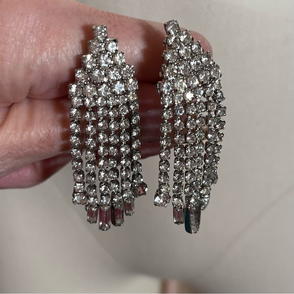 Vintage Art Deco clear Crystal Chandelier waterfall Silver Clip earrings